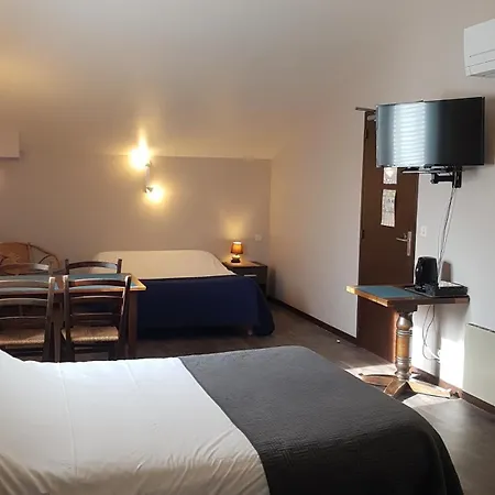 Hotel Logis Relais De Frejeroques