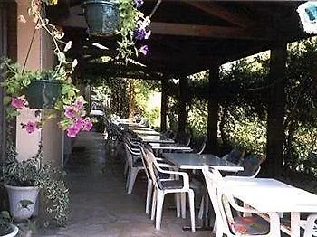 Logis Relais De Frejeroques Hotel 2*