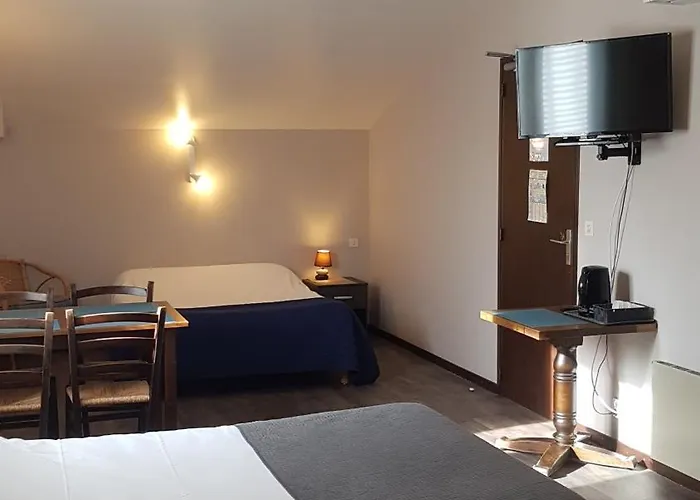 Relais De Frejeroques 2* Foissac (Aveyron)