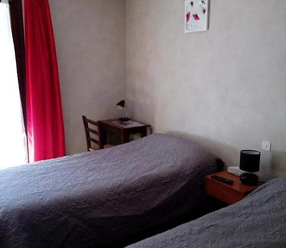 Relais De Frejeroques מלון