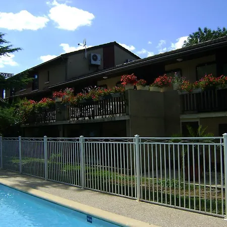 Relais De Frejeroques Otel 2*