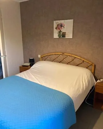 Hotel Relais De Frejeroques Foissac (Aveyron)