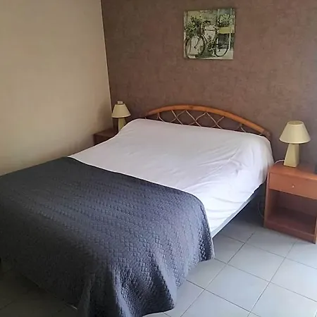Relais De Frejeroques Foissac