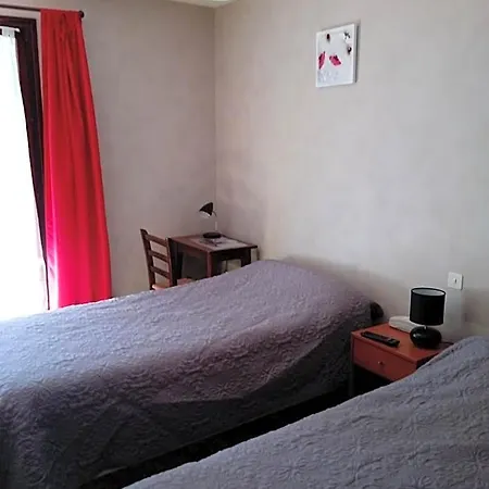 Отель Relais De Frejeroques