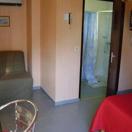 Отель Relais De Frejeroques Foissac (Aveyron)