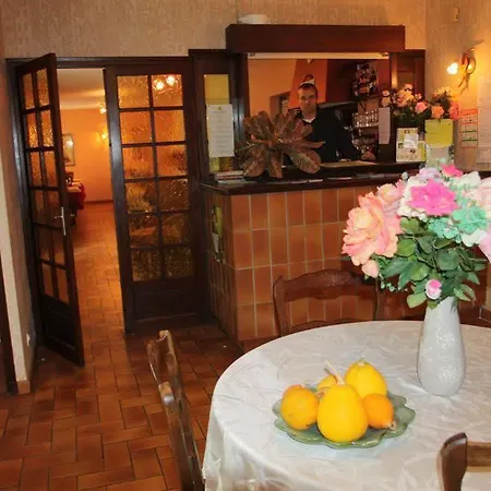 Relais De Frejeroques Otel
